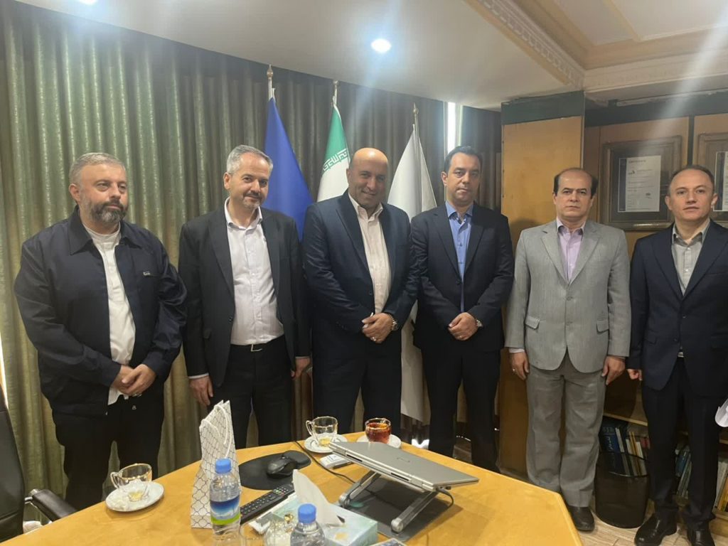 جلسه معارفه مدير عامل جديد شرکت پلاستيکهای مهندسی  درخشان ساز